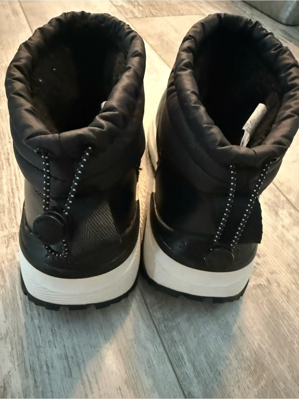 Women’s Hunter Anne Rain Boot Black Size 6 Brand New!!